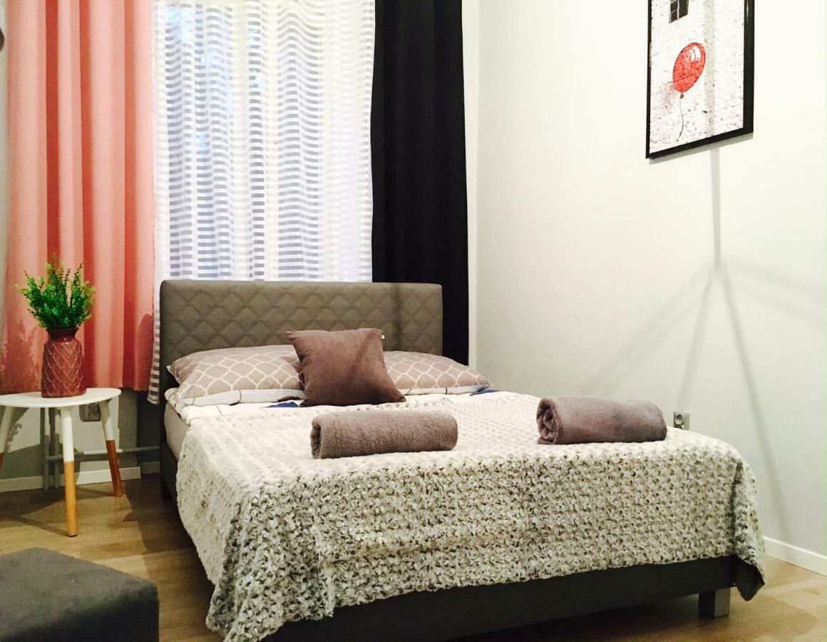 Clicktheflat Wspolna Central Apart Rooms Warschau Exterior foto